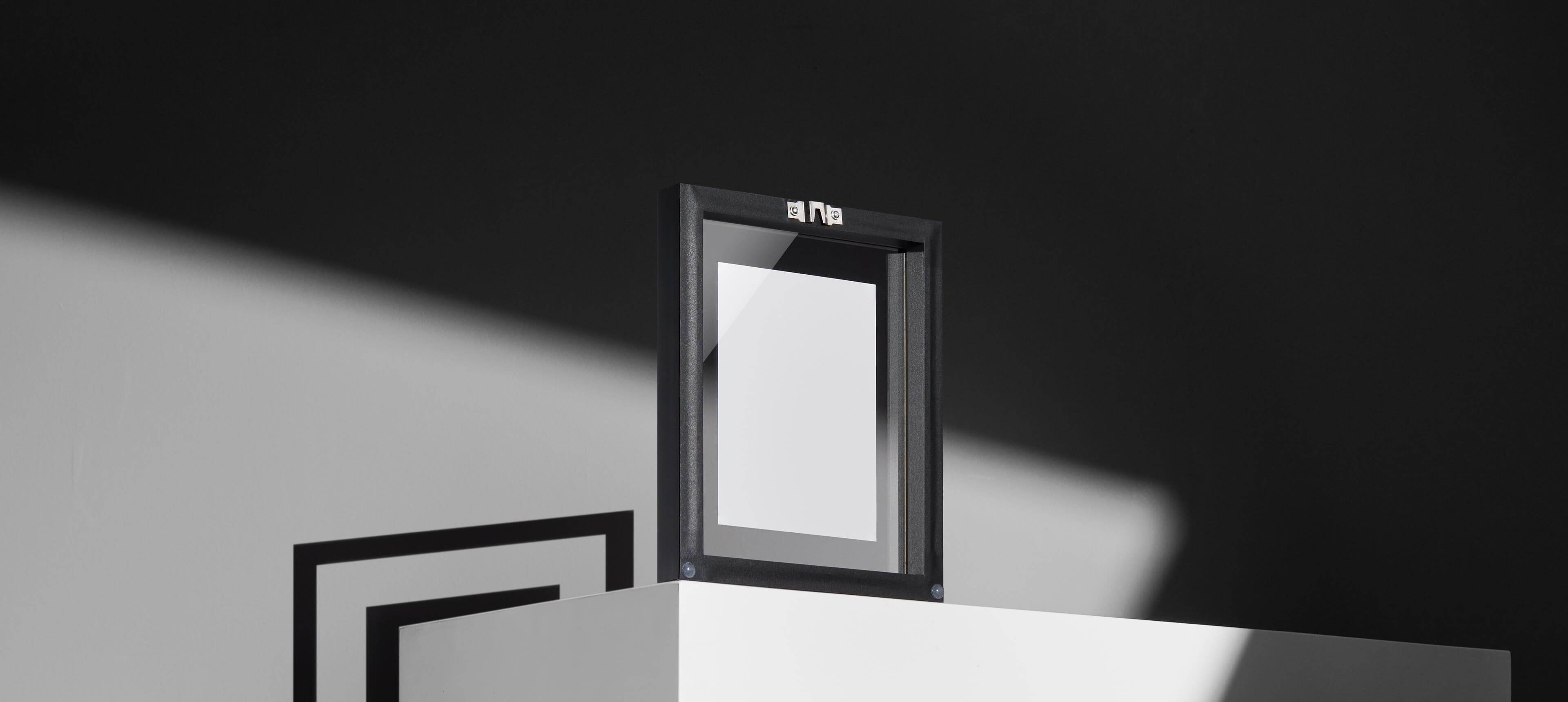 背部进行密封处理,整体更结实坚固